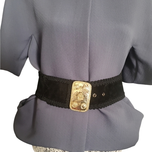 3X HP.  Vintage Classic Chanel Belt T8128 - Picture 2 of 14